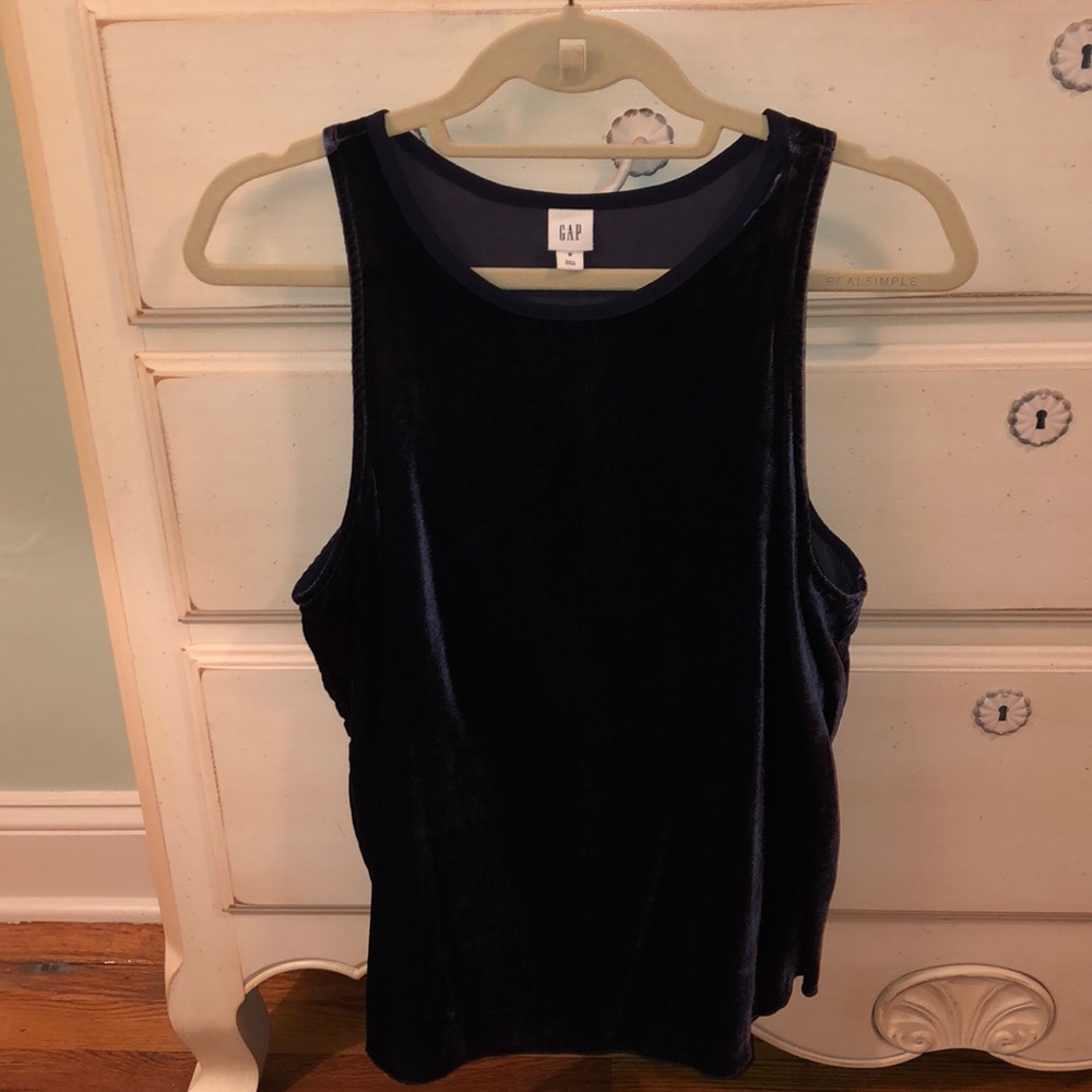 Navy velvet GAP top